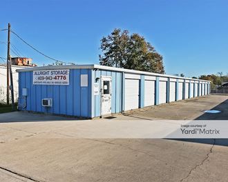 Storage Units for Rent available at 410 11Th Street North, Texas City, TX 77590