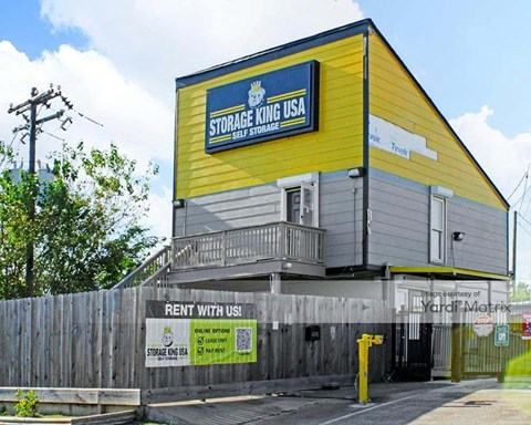 Storage Units for Rent available at 828 60Th Street, Galveston, TX 77551