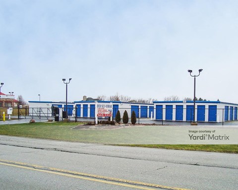 Storage Units for Rent available at 14974 101St Street, Dyer, IN 46311