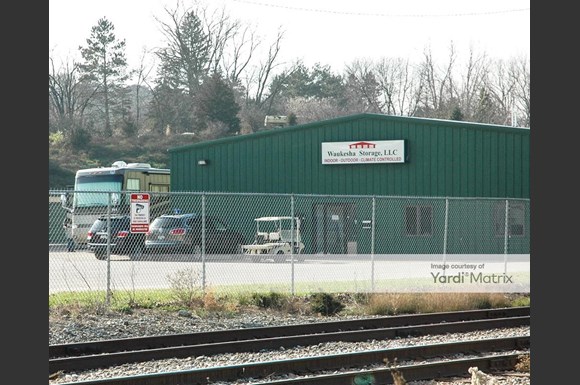 Waukesha Self Storage W271s2885 Merrill Hills Road Waukesha Rentcafe