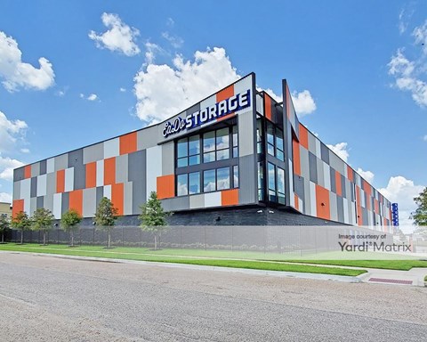 Storage Units for Rent available at 1025 Sampson Street, Houston, TX 77003