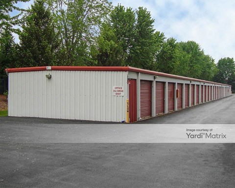 Storage Units for Rent available at 164 Oak Knoll Drive, Hampshire, IL 60140