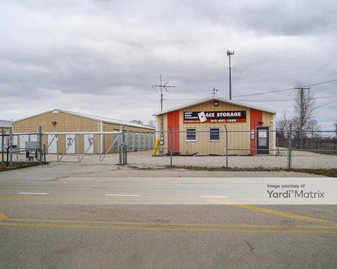 Storage Units for Rent available at 620 West Gore Road, Morris, IL 60450