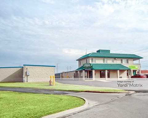 Storage Units for Rent available at 3481 Mall Loop Drive, Joliet, IL 60431