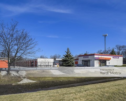 Storage Units for Rent available at 1110 East Roosevelt Road, Lombard, IL 60148