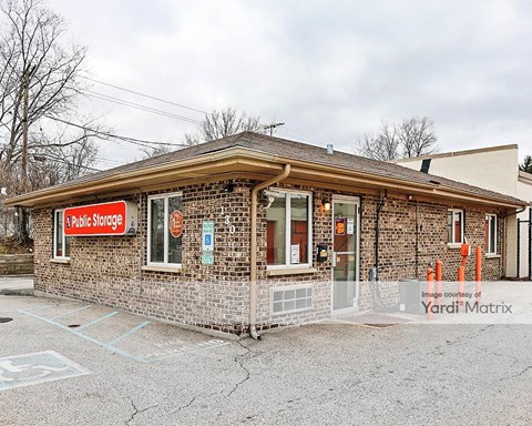 Storage Units for Rent available at 130 Hillcrest Blvd, Schaumburg, IL 60195