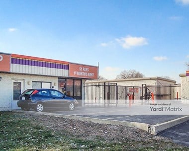 Storage Units for Rent available at 17208 Halsted Street, East Hazel Crest, IL 60429 - Photo Gallery 1