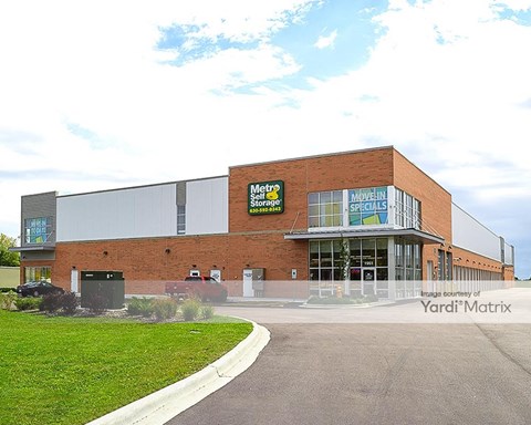 Storage Units for Rent available at 1951 West Lake Street, Addison, IL 60101
