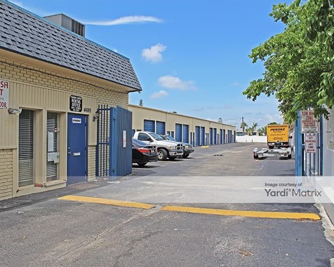 Storage Units for Rent available at 4699 North Dixie Hwy, Pompano Beach, FL 33064