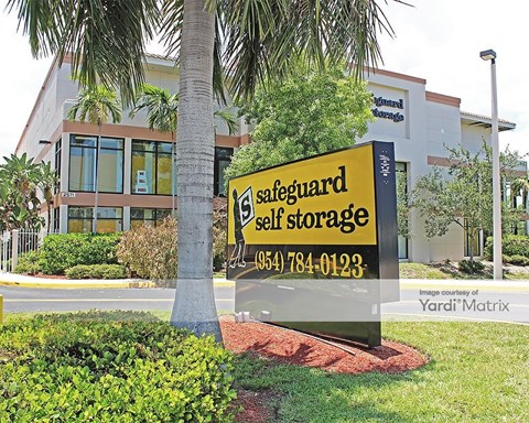 Storage Units for Rent available at 2571 North Federal Hwy, Pompano Beach, FL 33064