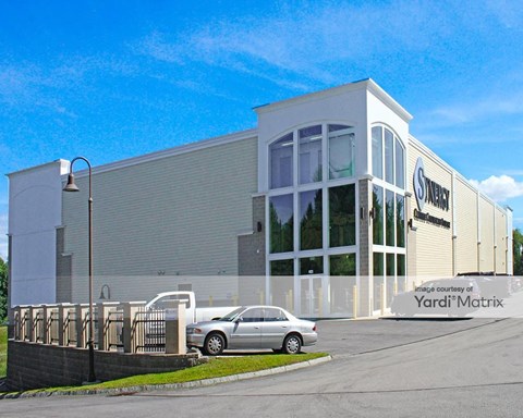 Storage Units for Rent available at 403 Daniel Webster Hwy, Merrimack, NH 03054