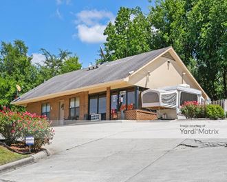 Storage Units for Rent available at 626 Robert Jemison Road, Birmingham, AL 35209