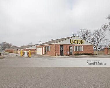 Storage Units for Rent available at 1512 US 31 South, Greenwood, IN 46143 Photo Gallery 1