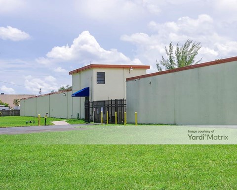 Storage Units for Rent available at 5201 NW 37Th Avenue, Tamarac, FL 33309