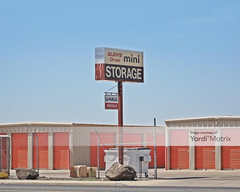 Storage Units for Rent available at 12358 Avenue 416, Orosi, CA 93647