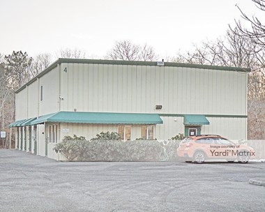 Storage Units for Rent available at 17 Goodfriend Drive, East Hampton, NY 11937 Photo Gallery 1