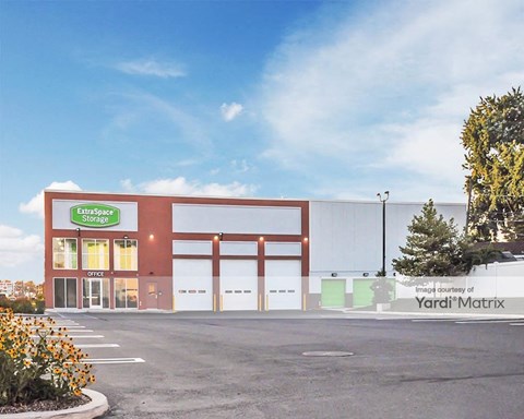 Storage Units for Rent available at 2030 Linden Blvd, Elmont, NY 11003