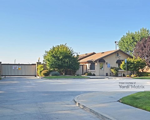 Storage Units for Rent available at 3502 West San Jose Avenue, Fresno, CA 93711