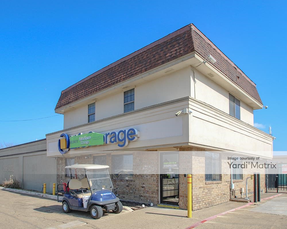 LifeStorage 3210 South Buckner Blvd, Dallas RentCafe