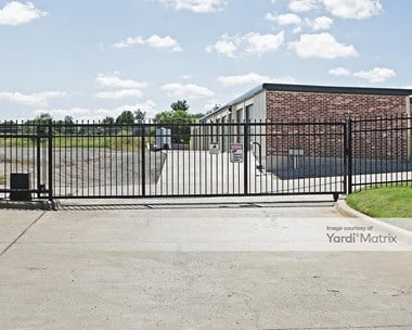 Storage Units for Rent available at 3851 FM 663, Midlothian, TX 76065 Photo Gallery 1