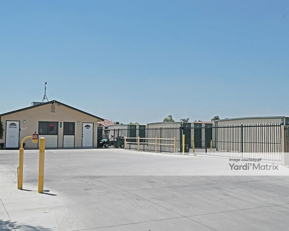 Storage Units for Rent available at 2022 County Line Road, Delano, CA 93215 - Photo Gallery 1