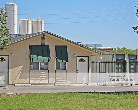 Storage Units for Rent available at 175 South Williams Street, Hanford, CA 93230