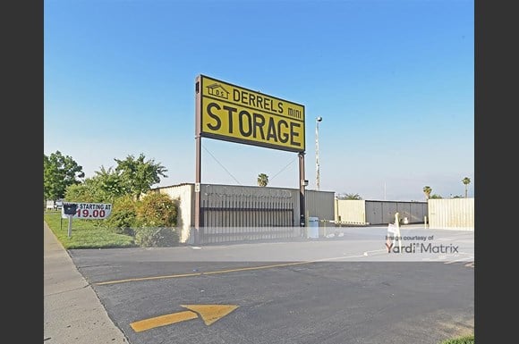 Storage 8x8x8 Ft Hight In Special For Sale In Bakersfield Ca Offerup Home And Garden Bakersfield Decking Material