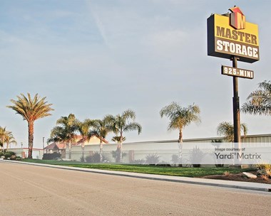 Storage Units for Rent available at 1305 West Iona Avenue, Lemoore, CA 93245 Photo Gallery 1