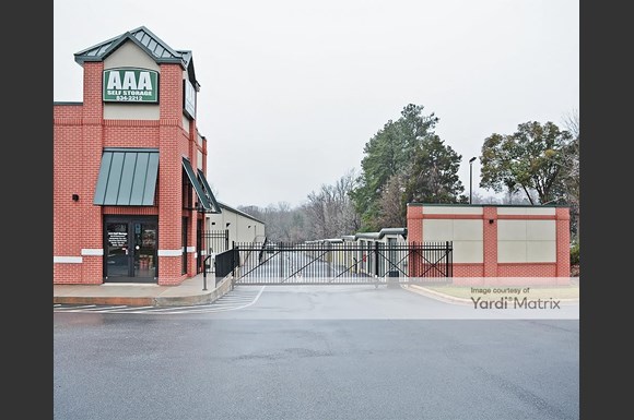 Aaa Self Storage 16 5501 West Friendly Avenue Greensboro Rentcafe