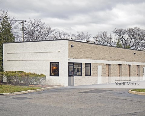 Storage Units for Rent available at 650 Jericho Turnpike, Saint James, NY 11780