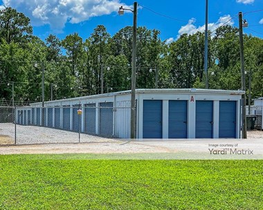 Storage Units for Rent available at 12607 Courthouse Hwy, Smithfield, VA 23430 Photo Gallery 1