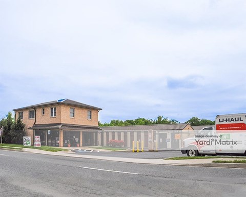 Storage Units for Rent available at 1010 Middle River Road, Middle River, MD 21220