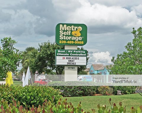 Storage Units for Rent available at 17701 Summerlin Road, Fort Myers, FL 33908
