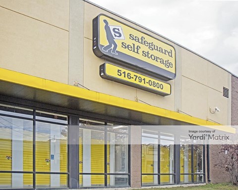 Storage Units for Rent available at 1176 Broadway, Hewlett, NY 11557