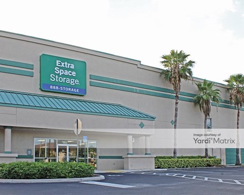 Storage Units for Rent available at 5201 NW 31St Avenue, Fort Lauderdale, FL 33309