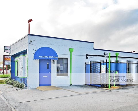 Storage Units for Rent available at 8740 Atlantic Blvd, Jacksonville, FL 32211