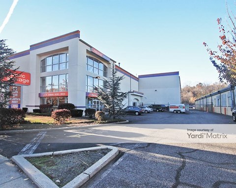 Storage Units for Rent available at 1080 Goffle Road, Hawthorne, NJ 07506