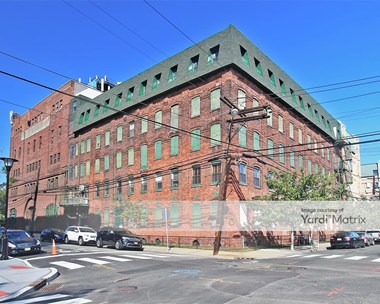 Storage Units for Rent available at 345 10Th Street, Jersey City, NJ 07302 - Photo Gallery 1