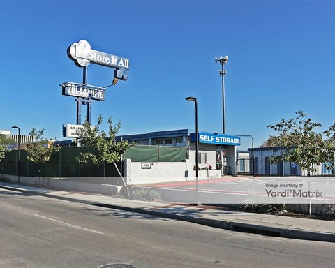 Storage Units for Rent available at 11820 Airline Drive, Houston, TX 77037