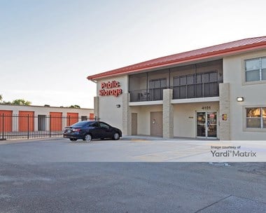 Storage Units for Rent available at 4151 Burns Road, Palm Beach Gardens, FL 33410 - Photo Gallery 1