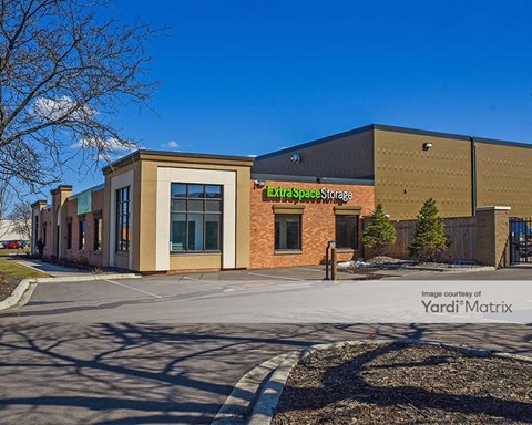 Storage Units for Rent available at 5305 Parkdale Drive, St Louis Park, MN 55416