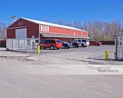 Storage Units for Rent available at 3804 State Route 111, Granite City, IL 62040