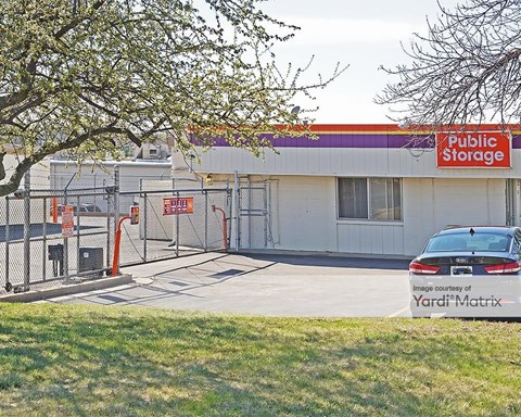 Storage Units for Rent available at 11580 Page Service Drive, St Louis, MO 63146