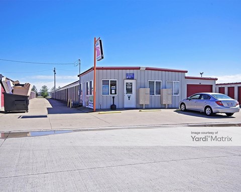 Storage Units for Rent available at 104 Mcdonald Drive, Troy, IL 62294