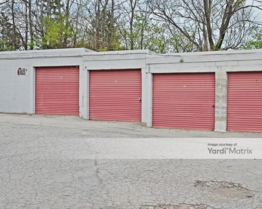 Storage Units for Rent available at 4437 Tumbleweed Trail, St Charles, MO 63304 - Photo Gallery 1