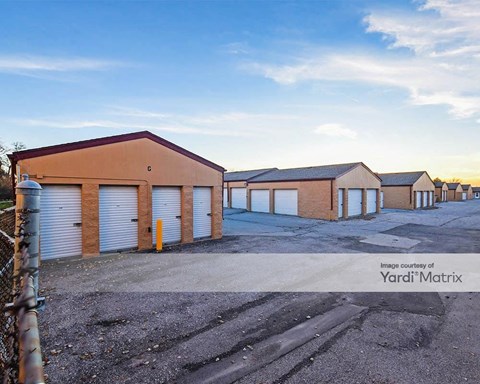 Storage Units for Rent available at 10607 Bedford Avenue, Omaha, NE 68134