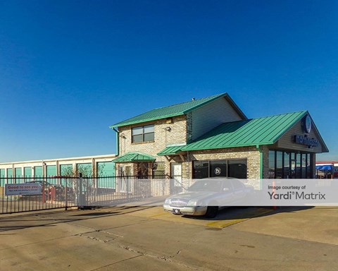 Storage Units for Rent available at 13601 North Santa Fe, Oklahoma City, OK 73114