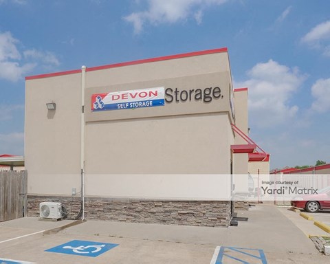 Storage Units for Rent available at 3948 South Broadway, Edmond, OK 73013