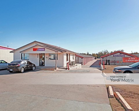 Storage Units for Rent available at 802 West Hefner Road, Oklahoma City, OK 73114