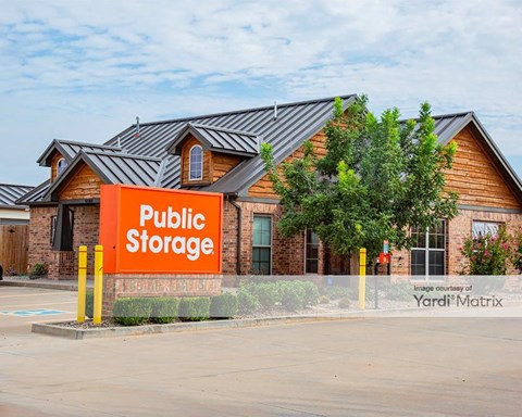 Storage Units for Rent available at 18200 North May Avenue, Oklahoma City, OK 73012